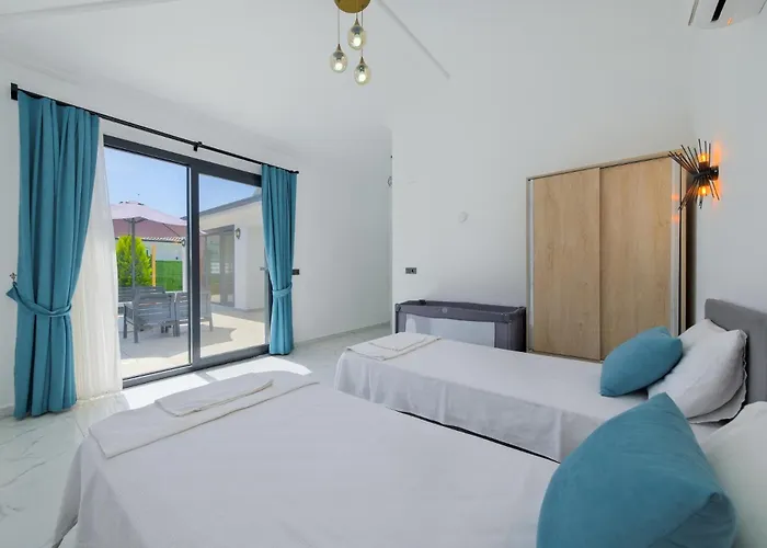 Villa Emir 2 *