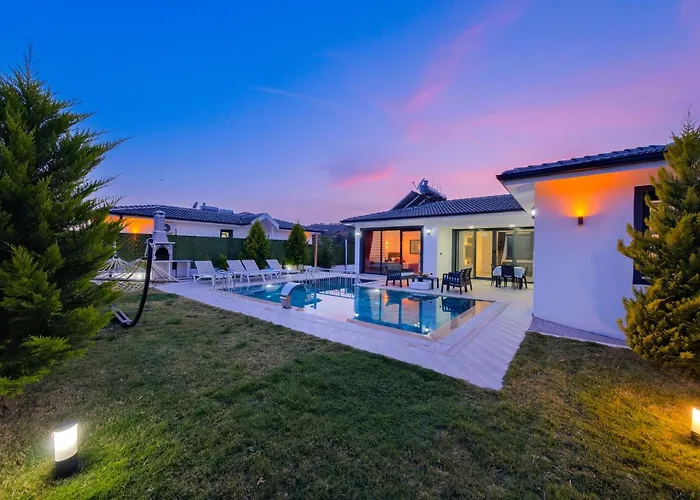 Villa Emir 2 *